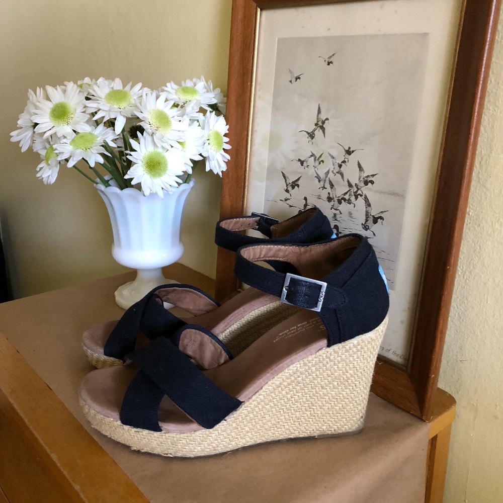 Toms Black Strappy Wedges - Picture 2 of 7